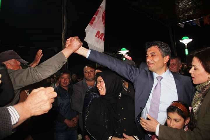 Başkan Selçuk, doğduğu mahallede hasret giderdi 