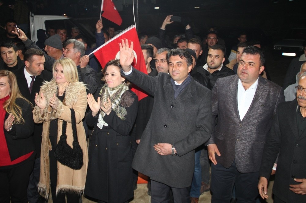 Başkan Selçuk vatandaşlarla buluştu 