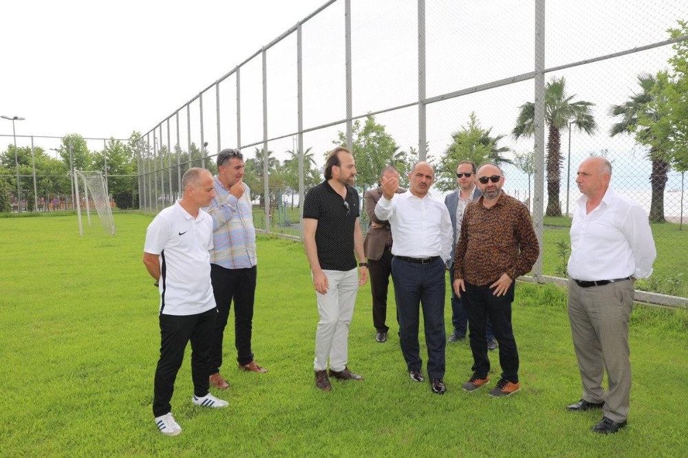 Başkan Söğüt ve Üzülmez, Kocaelispor’un yeni tesislerini gezdi 