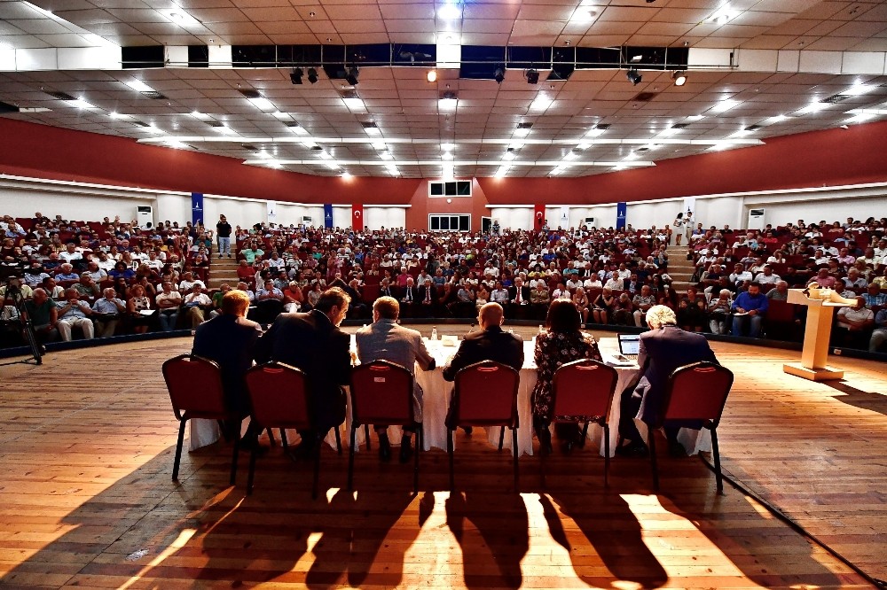 Başkan Soyer, İzmirlilerin ulaşım ile ilgili talep ve önerilerini dinledi 