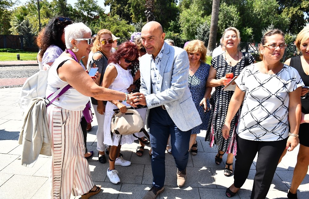 Başkan Soyer’den kadın çalışmalarına destek sözü 