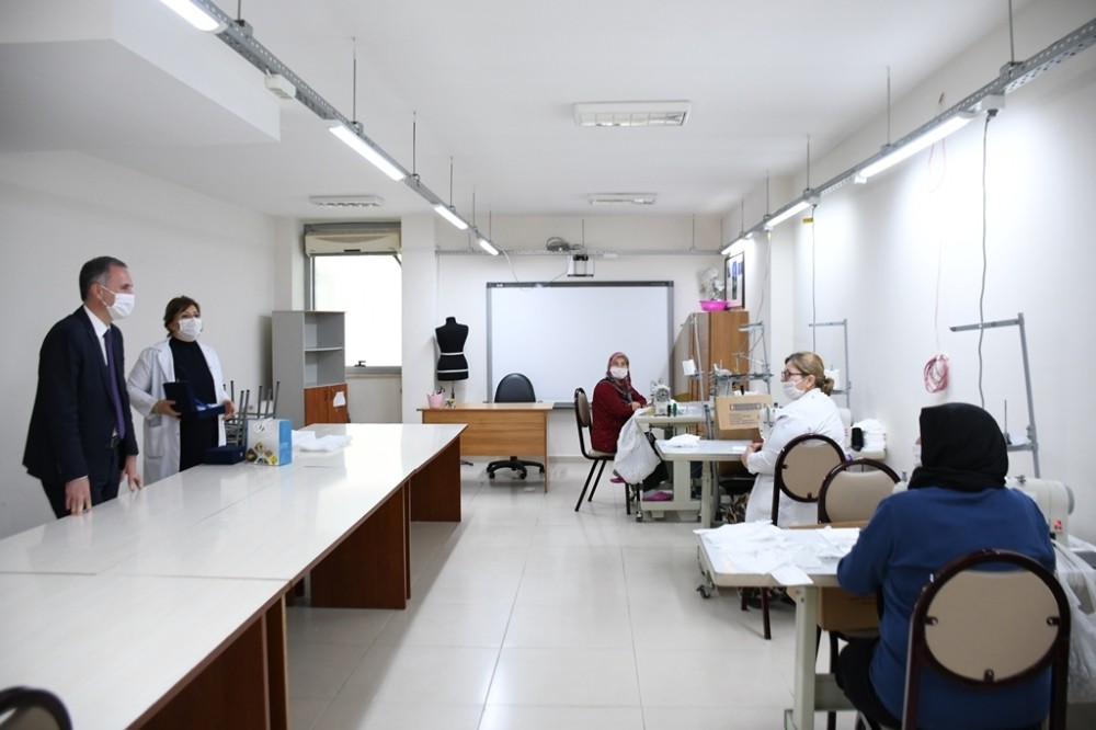 Başkan Taban personelin Anneler Gününü kutladı 