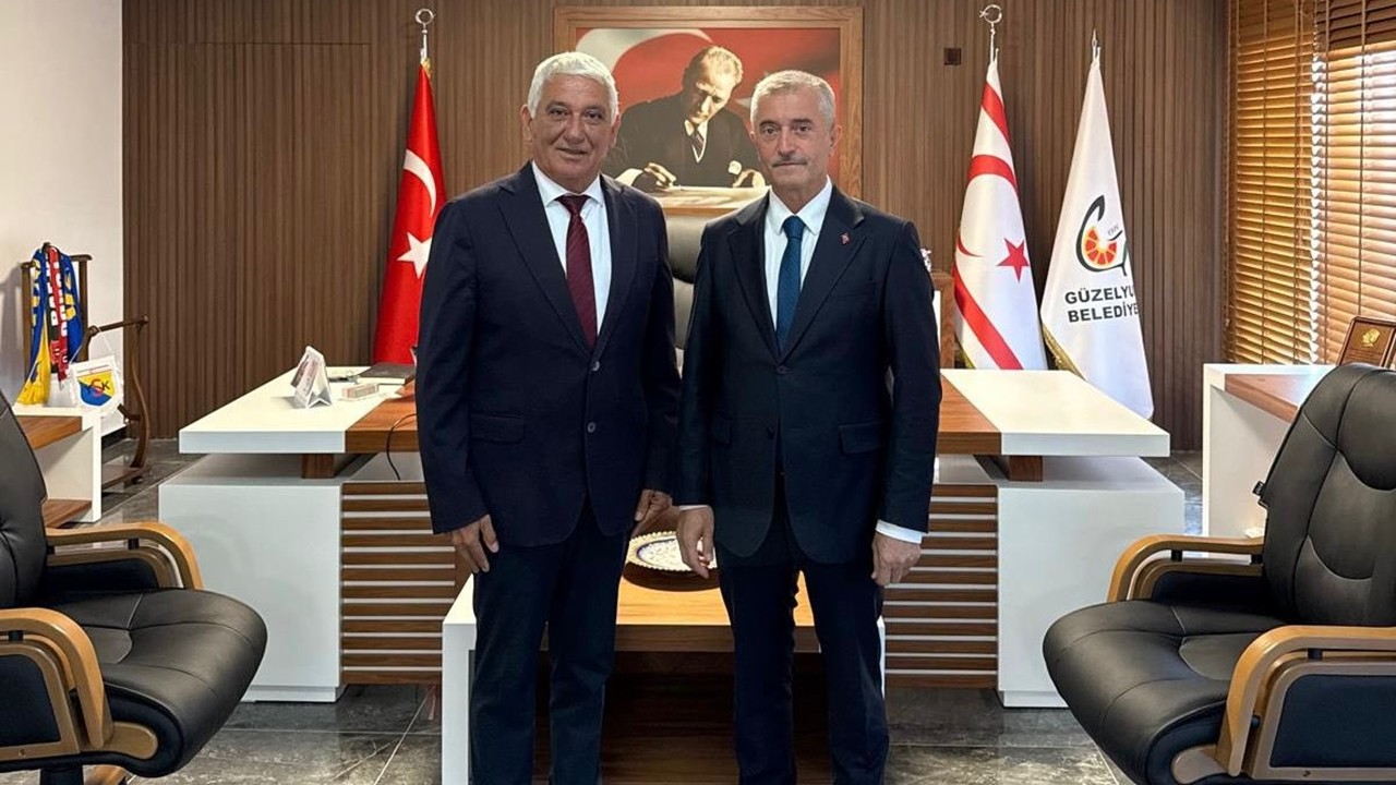 Başkan Tahmazoğlu KKTC'de önemli temaslarda bulundu