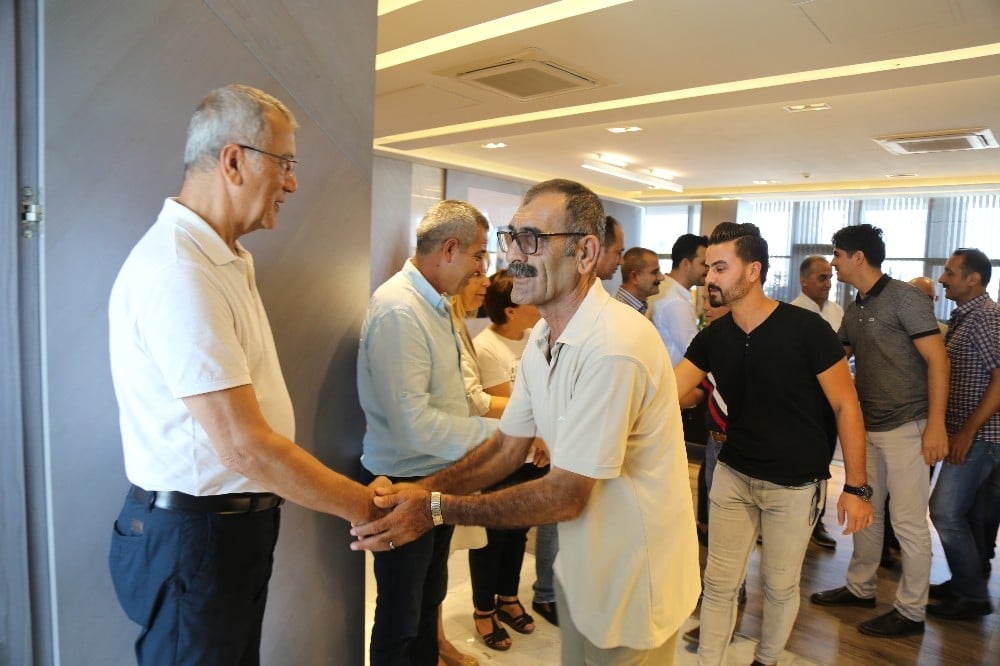 Başkan Tarhan, personeli ile bayramlaştı 