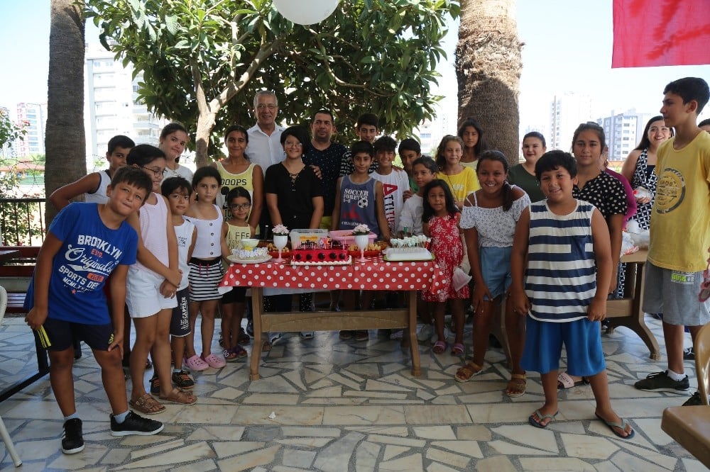 Başkan Tarhan’dan doğum günü sürprizi 