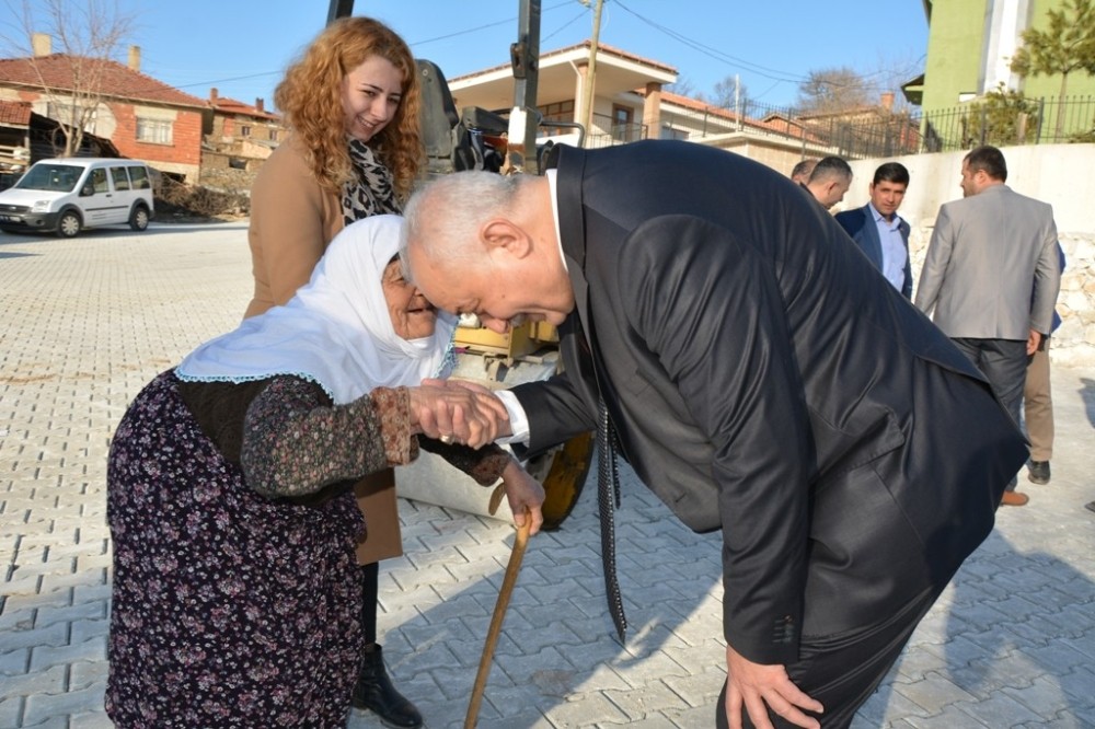Başkan Tatlıoğlu hizmetleri yerinde incelemeyi sürdürüyor 