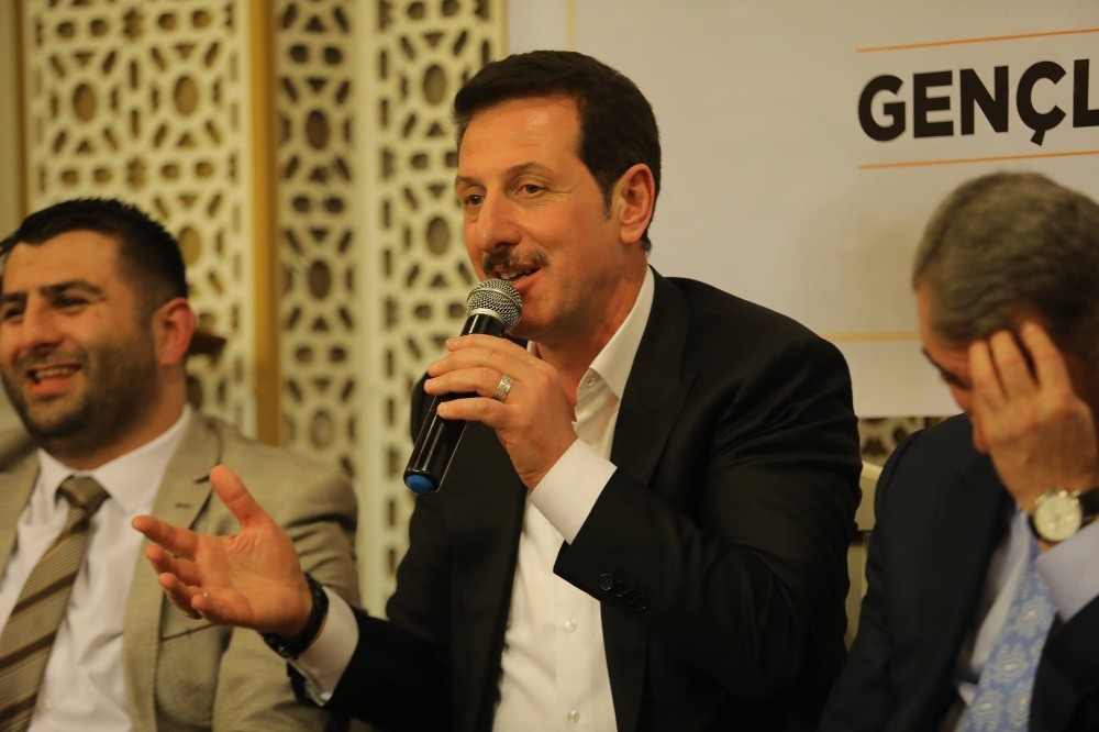 Başkan Tok: Gençlere hizmet etmeye devam edeceğiz