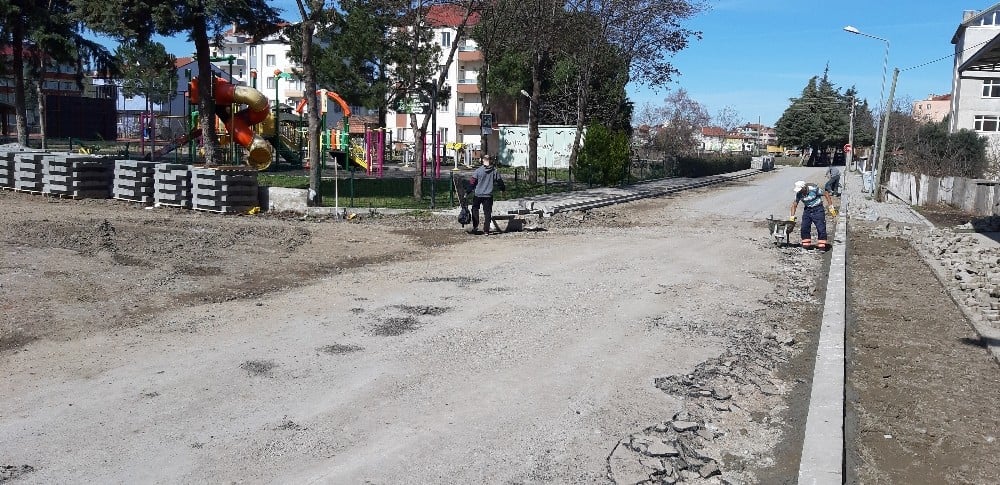 Başkan Topaloğlu: “30 bin metrekare parke döşeyeceğiz” 
