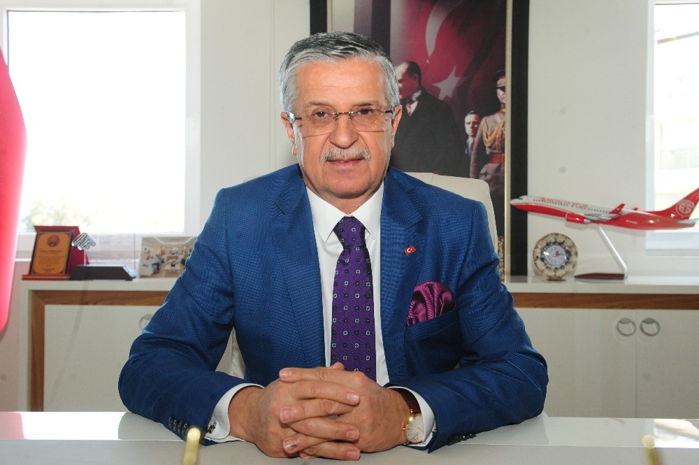 Başkan Topaloğlu’ndan 8 Mart Kadınlar Günü mesajı 
