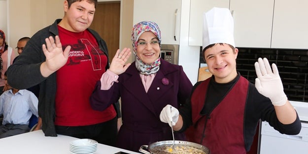 Başkan Toru, özel öğrencilerin sosyal medyadan davetine icabet etti