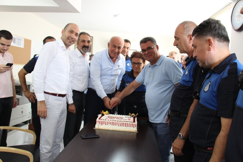 Başkan Tuncel zabıta personelini unutmadı 