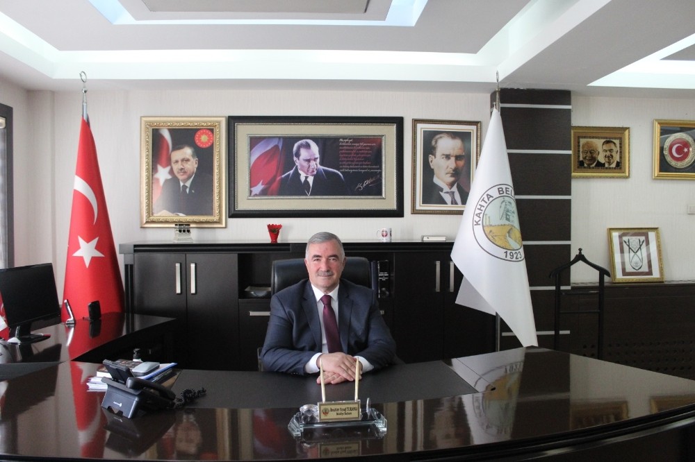Başkan Turanlı Hemşireler Gününü kutladı 
