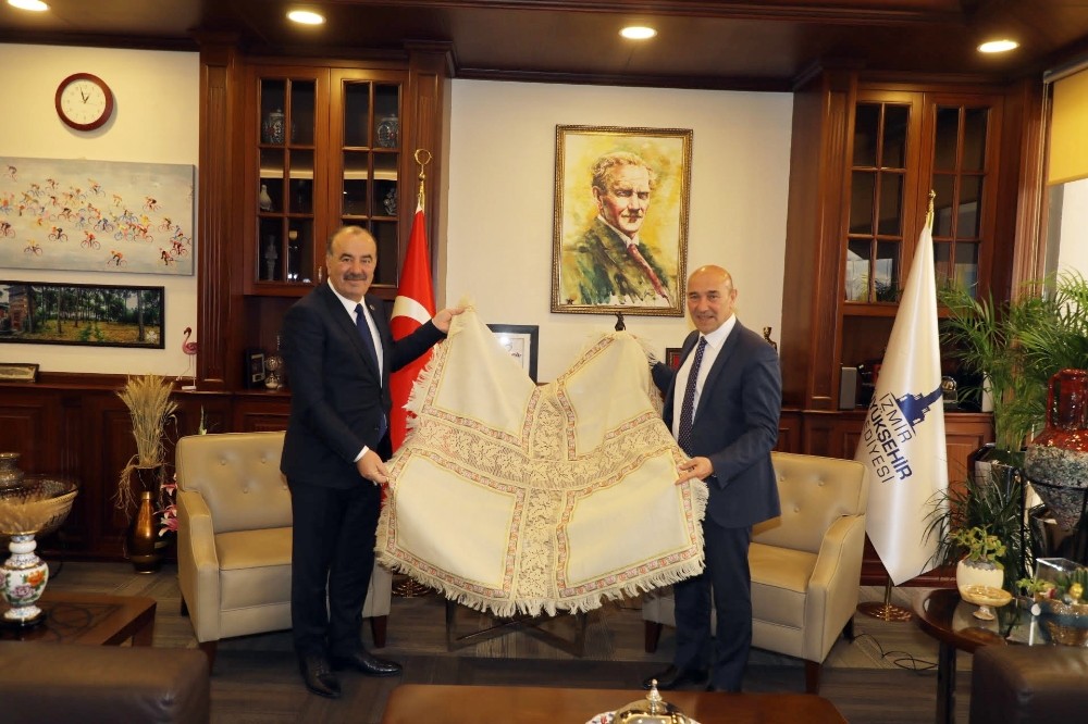 Başkan Türkyılmaz, Tunç Soyer ile Cittaslow için buluştu 