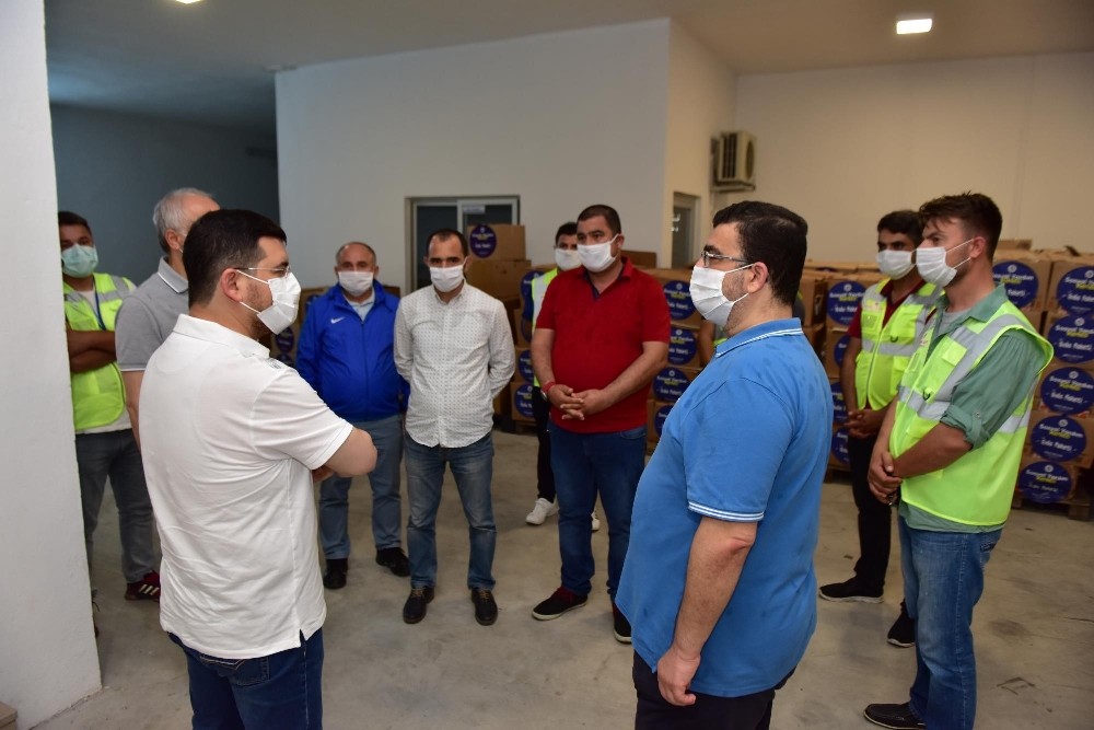 Başkan Tütüncü: “Montsuz, ayakkabısız öğrenci kalmasın” 