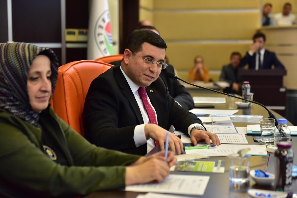 Başkan Tütüncü, “TOKİ yok, kat eksiltme yok” 