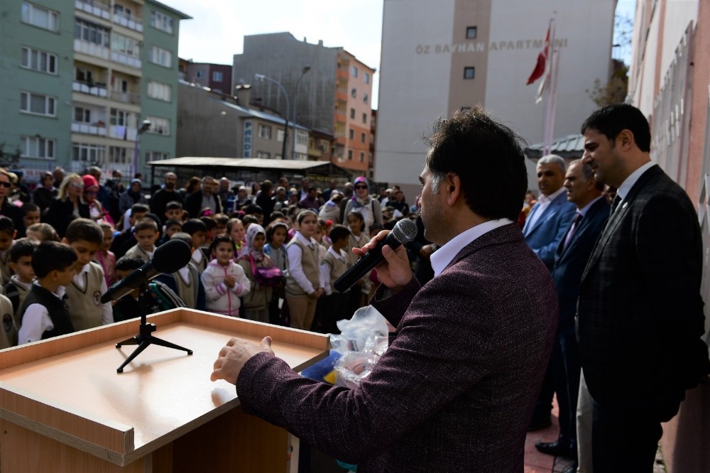 Başkan Uçar, başarılı öğrencileri kutladı 