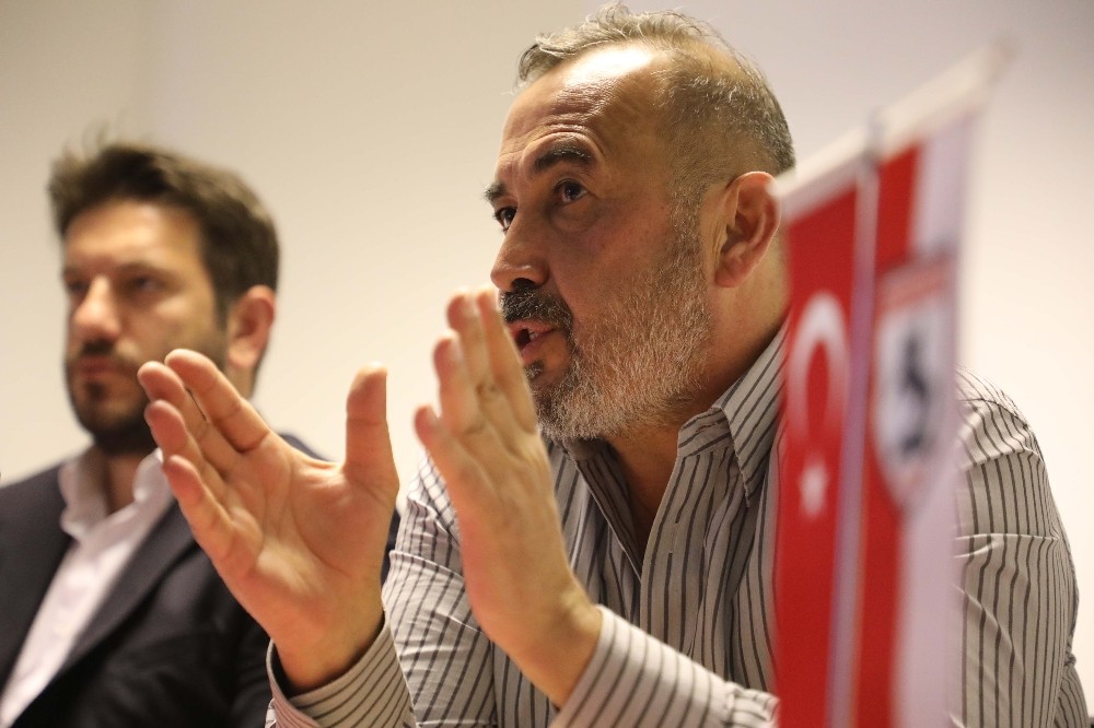 Başkan Uyanık, hakem hatalarına ateş püskürdü 