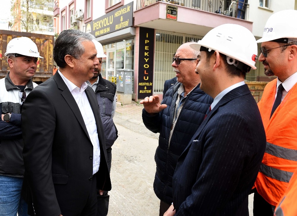 Başkan Uysal, doğalgaz altyapı çalışmaları denetledi 