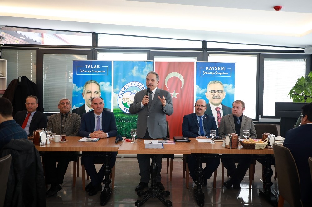 Başkan Yalçın, Talas’taki okul müdürleriyle bir araya geldi 