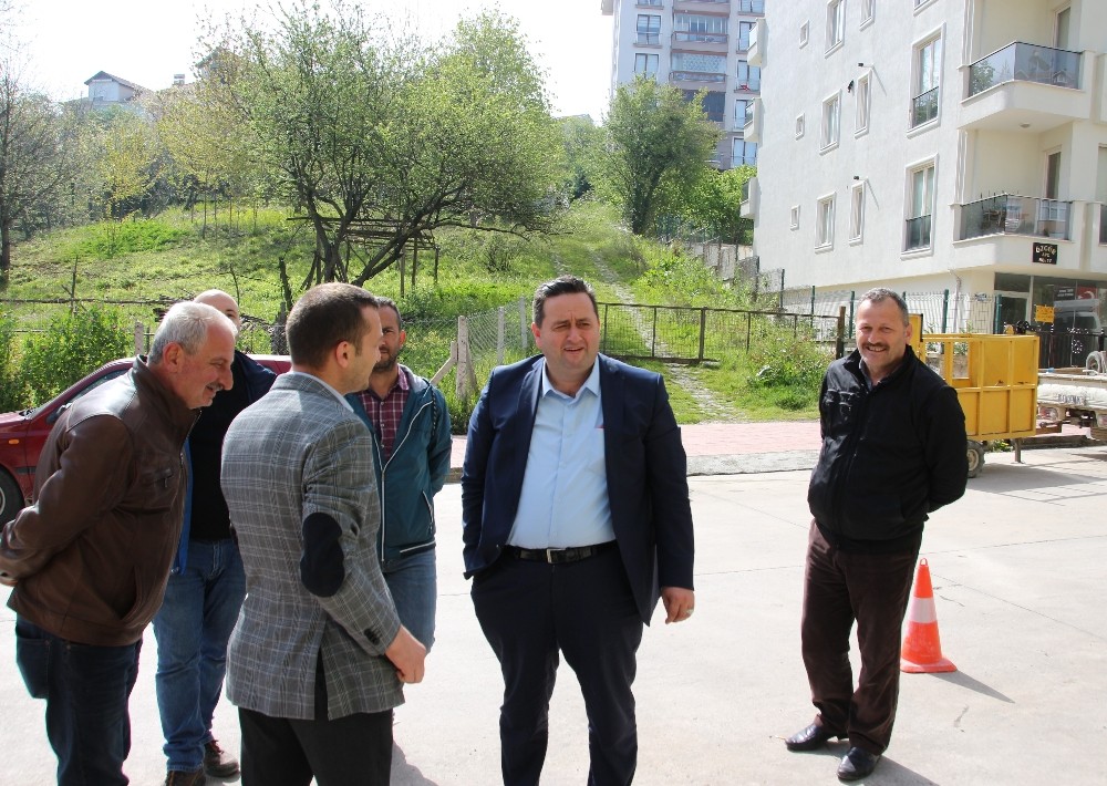 Başkan Yanmaz çalışmaları yerinde inceliyor 