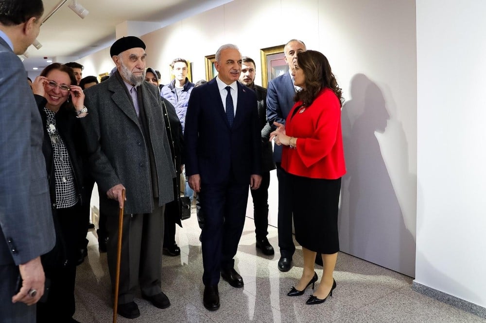 Başkan Yıldırım, tezhip sergisinin açılışını yaptı 
