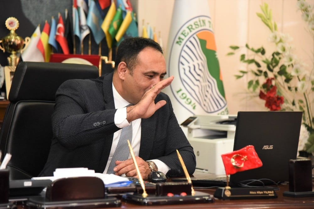 Başkan Yılmaz, muhtarlarla video konferansla toplantı yaptı 