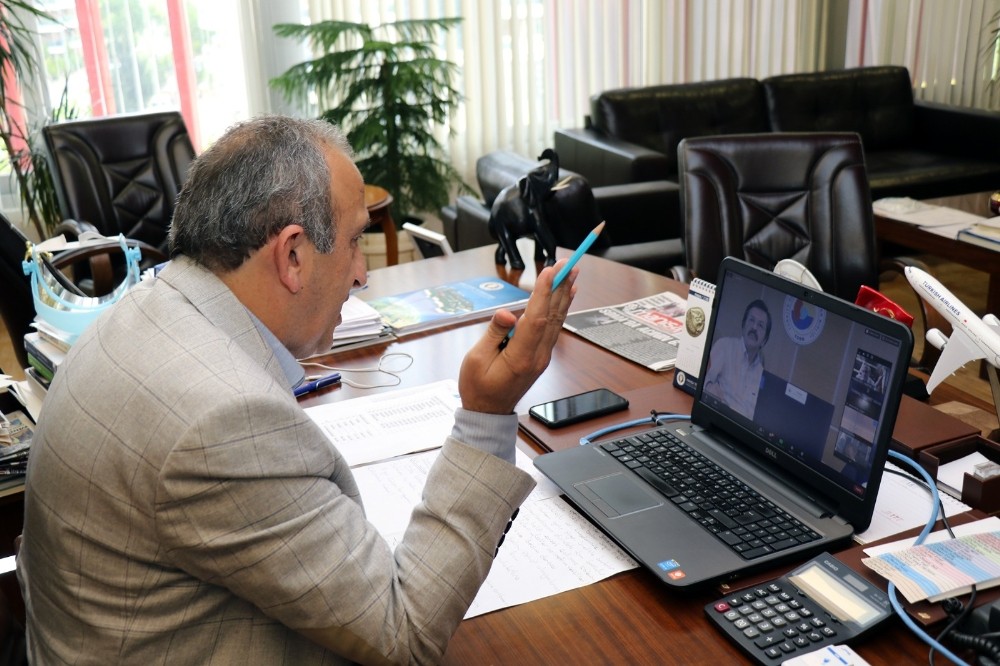 Başkan Yılmaz TOBB Ege Bölge Toplantısına katıldı 