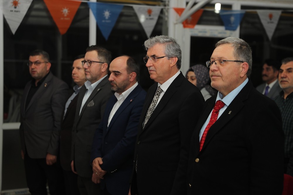 Başkan Yüce, Erenler ilçe danışma meclisine katıldı 