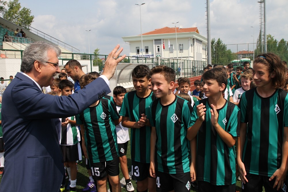 Başkan Yüce yaz okulu açılış törenine katıldı 