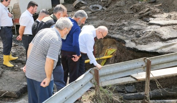 Başkan Yücel Çelikbilek sel mağdurlarını ziyaret etti