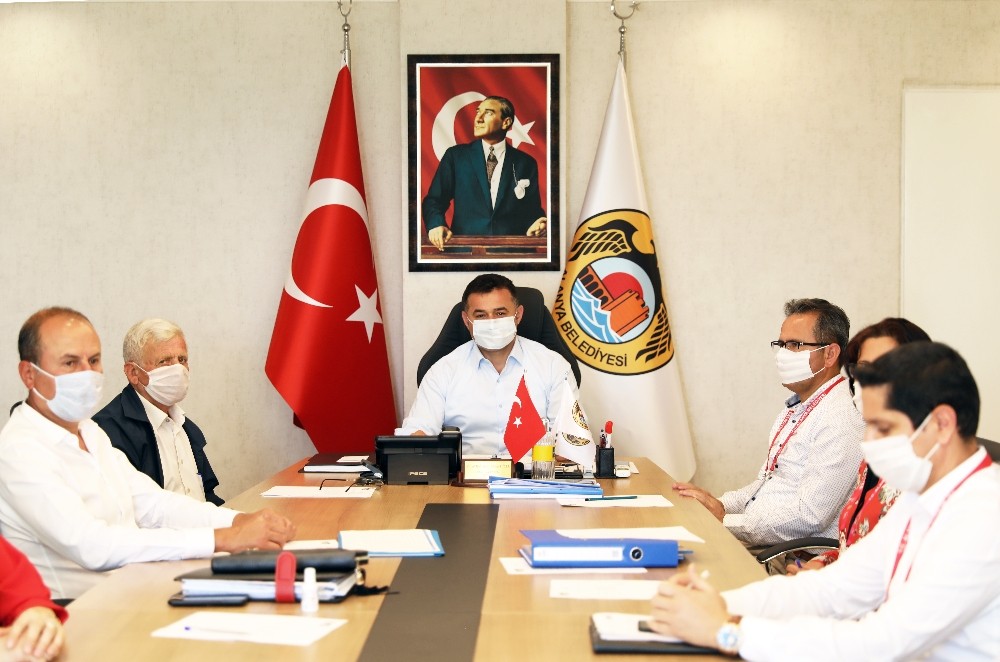 Başkan Yücel’den 19 Mayıs ve Kadir Gecesi mesajı 