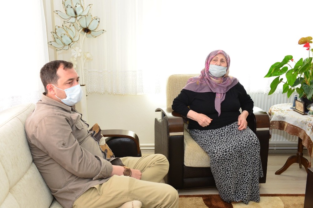 Başkan Yüksel’den sosyal mesafe vurgusu 