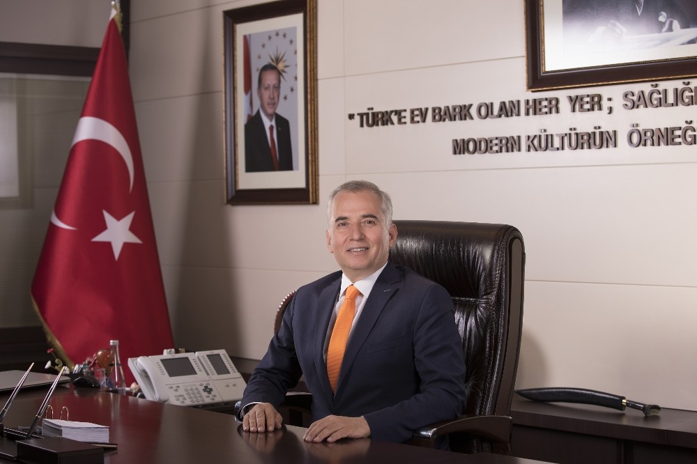 Başkan Zolan, Çalışan Gazeteciler Günü’nü kutladı 