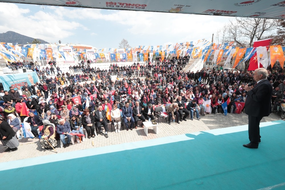 Başkan Zolan seçim çalışmasına Çardak’da de devam etti 