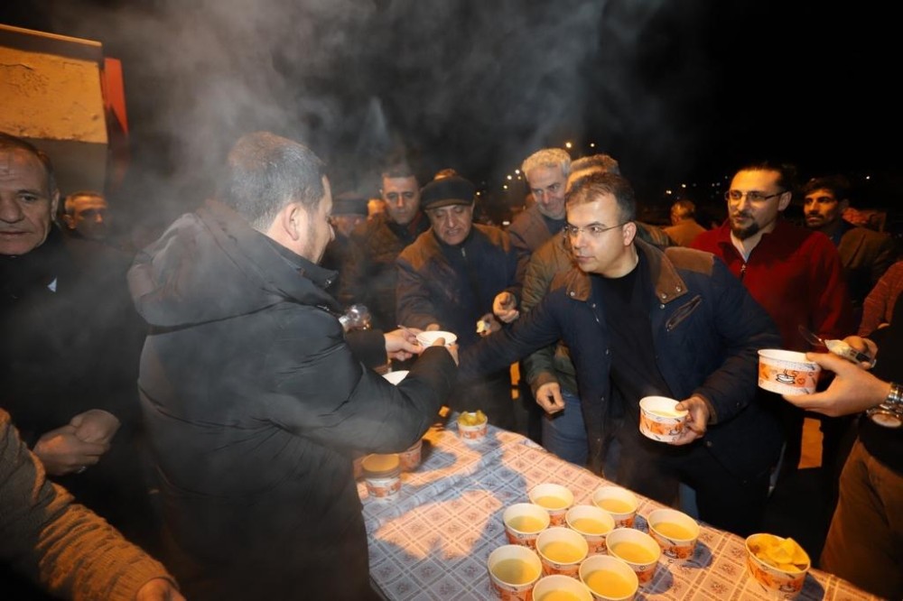 Başkandan çorba ikramı 