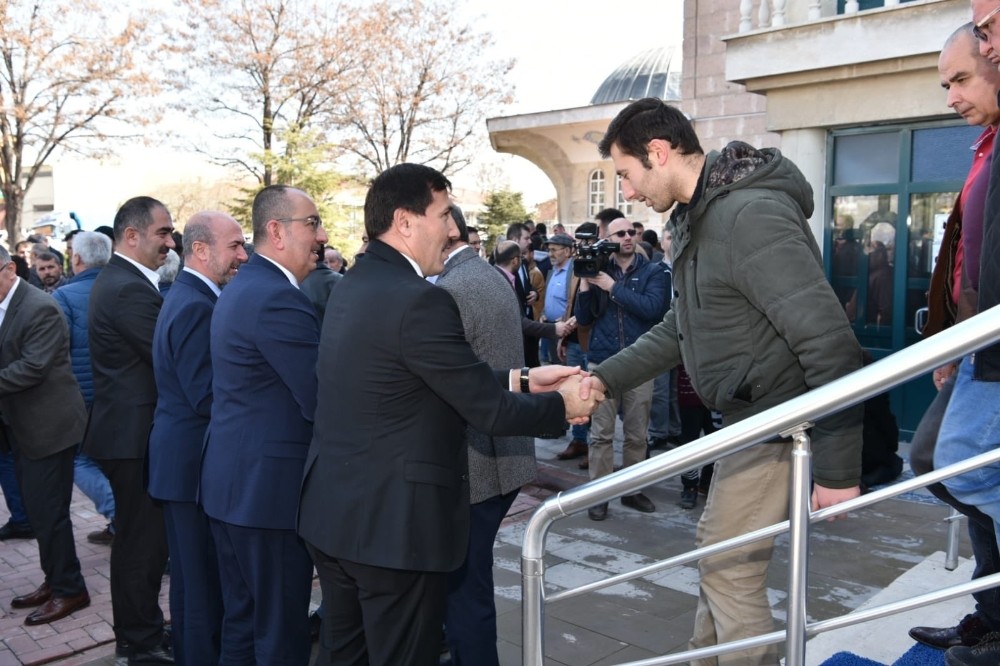 Başkanlar Büyük Buğday Pazarı Camiinde vatandaşlarla buluştu 