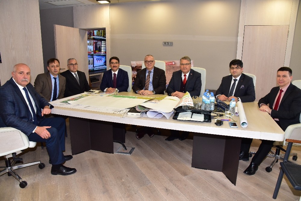 Başkanlar imar planları için buluştu 