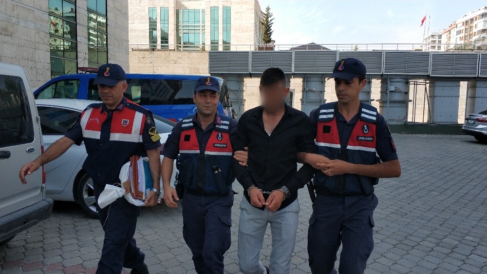 Başkasının hayvanlarını satıp parayla kaçtı 