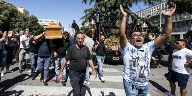 Başkent'in göbeğinde 'mafya şov'