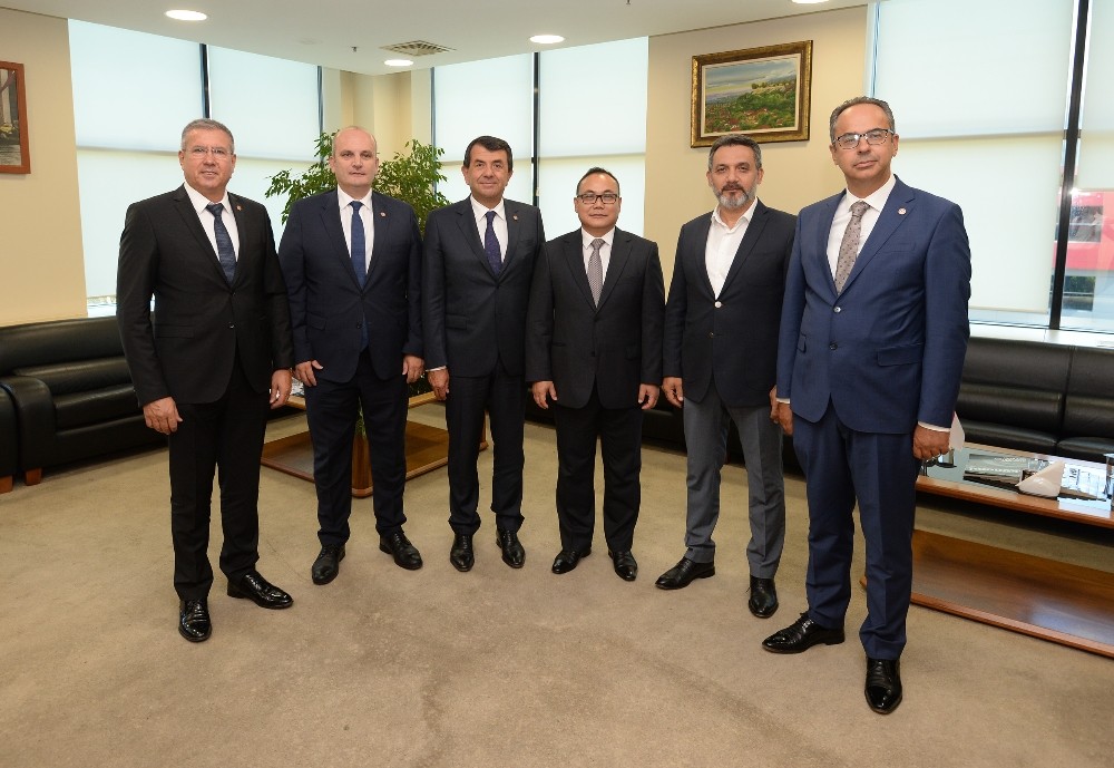 Başkentini değiştirecek olan Endonezya Türk yatırımcıları bekliyor 