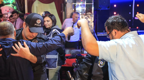 Başkent'te 1150 polisle gece baskını!