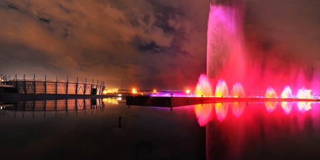 Başkentte dev fıskiye gösterisi