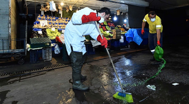 Başkentte ekiplerden detaylı temizlik
