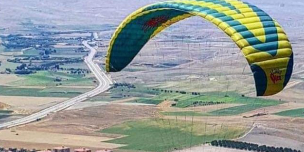 Başkent'te feci olay! Paraşütçü metrelerce yüksekten yere çakıldı