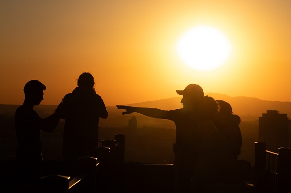 Başkentte gün batımı