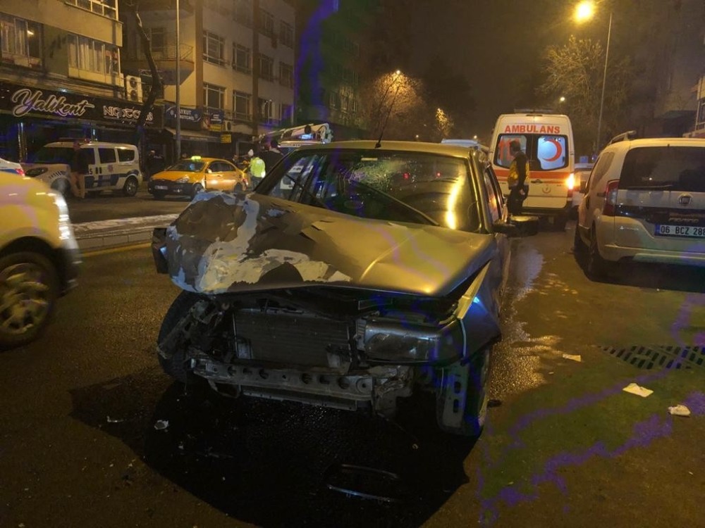 Başkent’te kar yağışı ve gizli buzlanma kazayı getirdi: 4 yaralı 