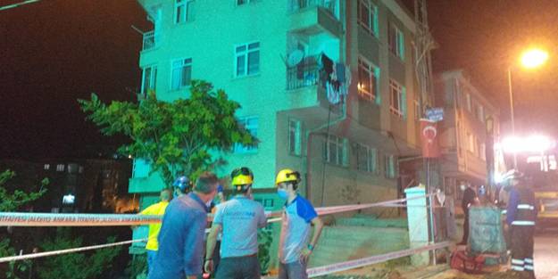 Başkentte panik anları! Binanın temeli kaydı: Evler tahliye edildi
