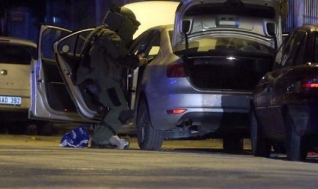 Başkent'te şüpheli araç alarmı: 2 gözaltı