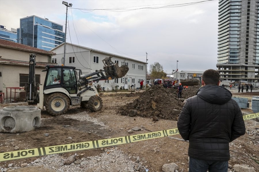 Başkentte toprak kayması: 1 ölü