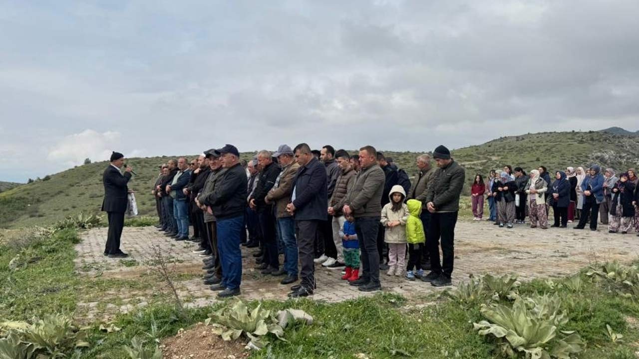 Başkentte yağmur ve şükür duası